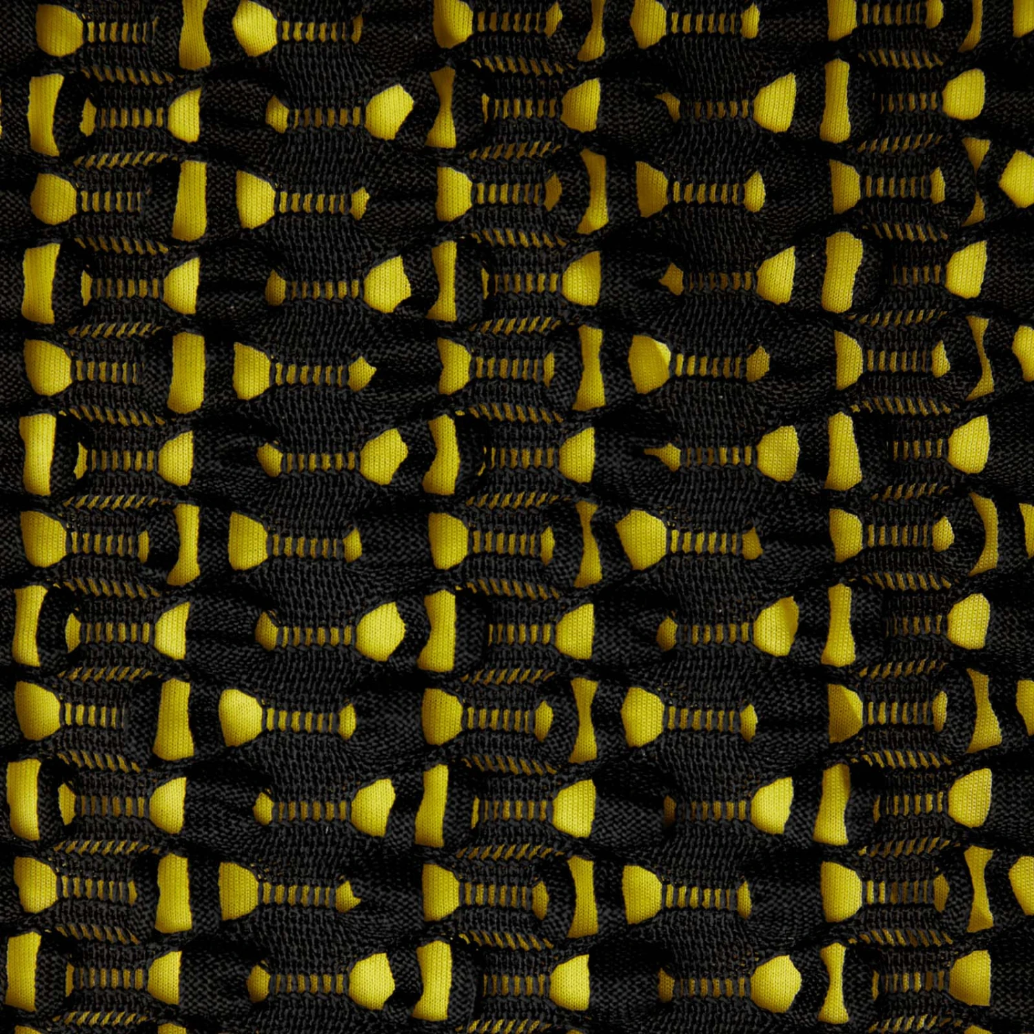 Short Modus Vivendi Hole 02361 6 Short Modus Vivendi Hole 02361 – Image 4